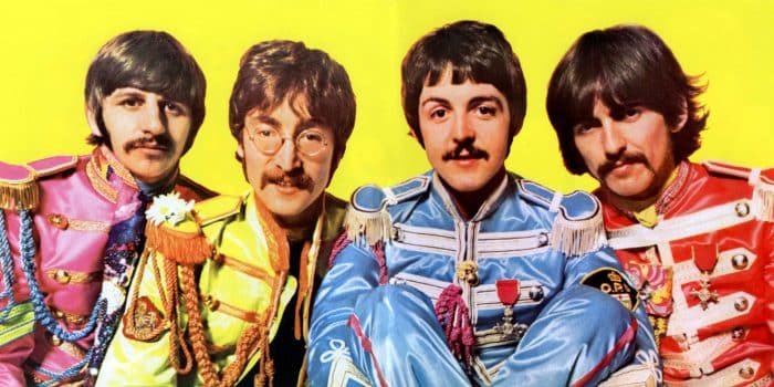 Sgt. Pepper's foi a primeira investida diferentona no visual dos Beatles