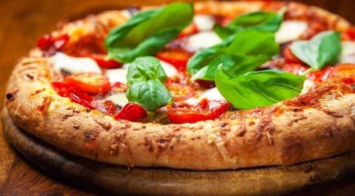 A Pizzaria mais clássica sempre traz o estilo napolitano da pizza