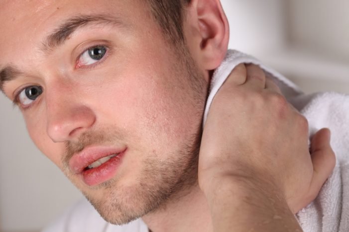 Cuidados simples ajudam a entender Por que homens tem barba