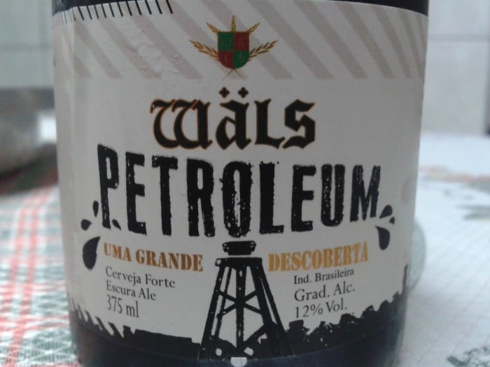 Cerveja Artesanal walls petroleum