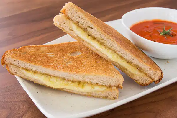 Sanduíche de queijo