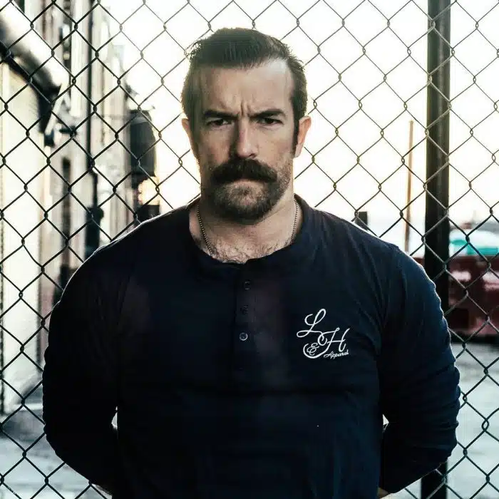 Homem Barbado