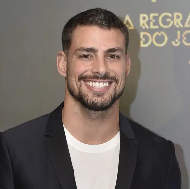 Cauã Reymond com barba