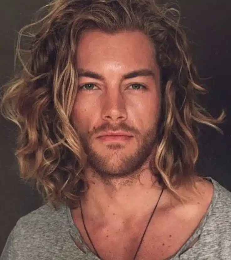 Que tal o cabelo solto para seu Estilo no Outono