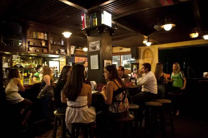 O All Black é um dos Pubs para barbudos é um dos melhores do Brasil