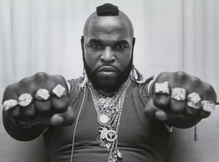 Mr. T é um dos Homens carecas de barba mais estilosos Mr. T é um dos Homens carecas de barba mais estilosos