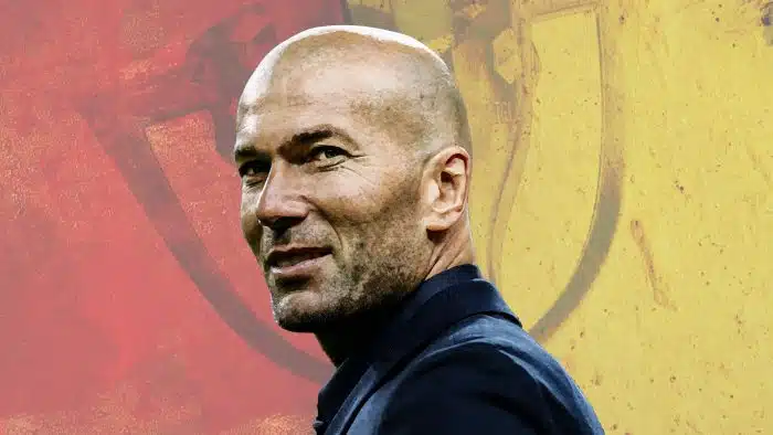 Zidane é um dos Homens Carecas mais recentes, mas que não perderam o tempo em se tornarem estilosos Zidane é um dos Homens Carecas mais recentes, mas que não perderam o tempo em se tornarem estilosos