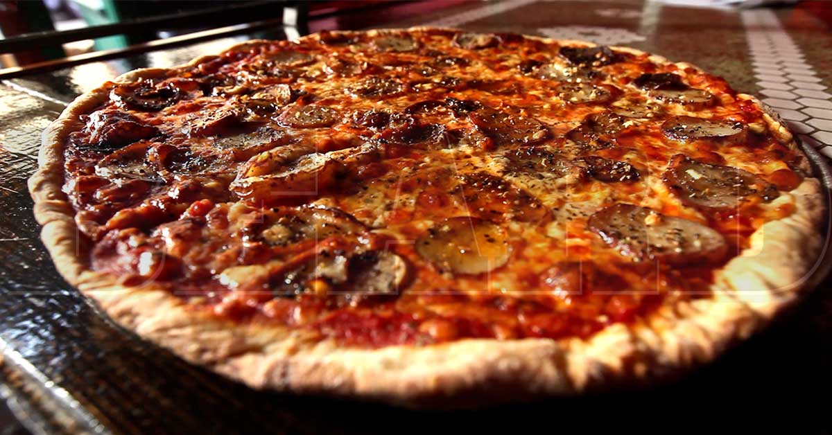 Dia da pizza: Saiba como fazer uma pizza inesquecível!