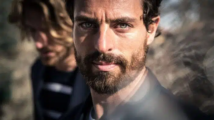 A Cera para Barba pode ser um bom aditivo para a barba falhada