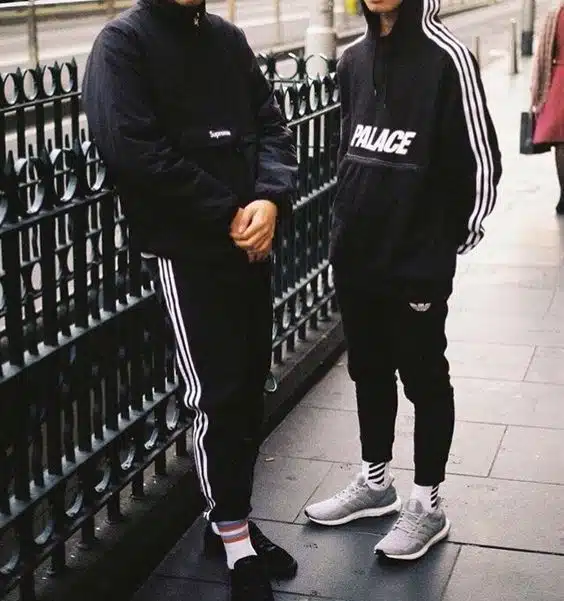 O Streetwear é outra tendência da Primavera Estilosa para ficar de olho O Streetwear é outra tendência da Primavera Estilosa para ficar de olho