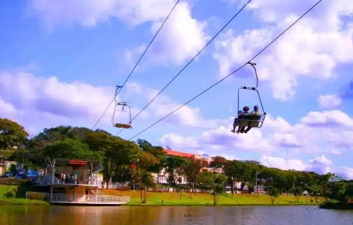 Para aproveitar sua Primavera Estilosa, vá para Atibaia Para aproveitar sua Primavera Estilosa, vá para Atibaia