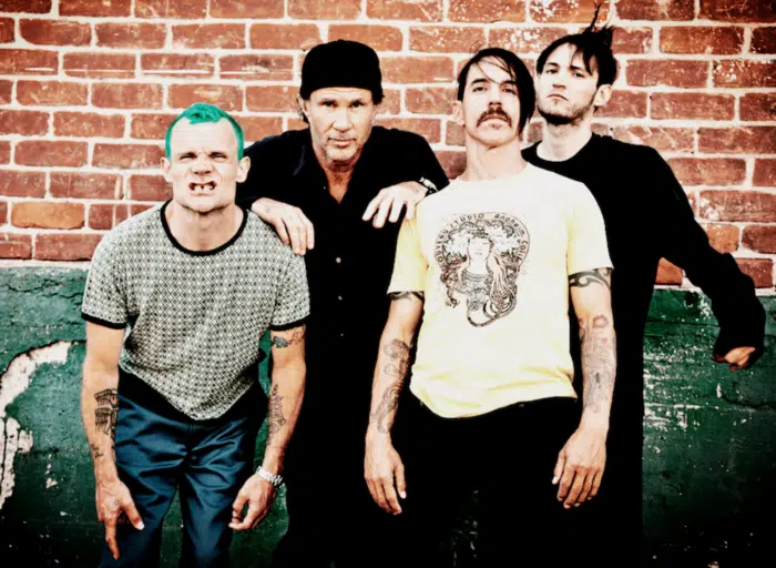 Red Hot Chili Peppers e suas maluquices estarão no Rock in Rio