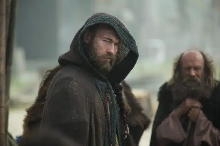 Outro personagem a ficar atento em Vikings é Harbard, a possível encarnação de Odin