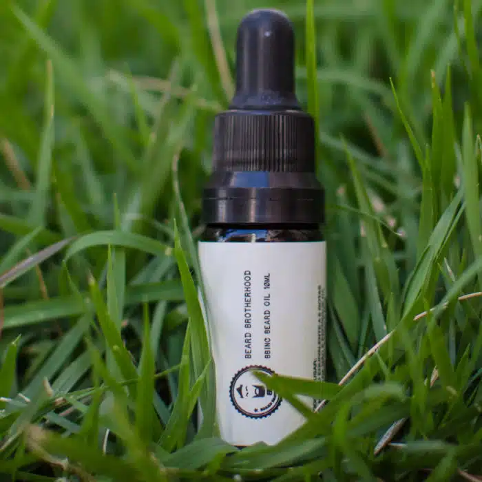 A Beard Brotherhood não trabalha com Óleo Mineral para Barba