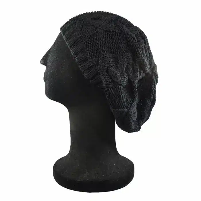 Uma touca beanie para presentear o namorado barbudão é um presente estiloso