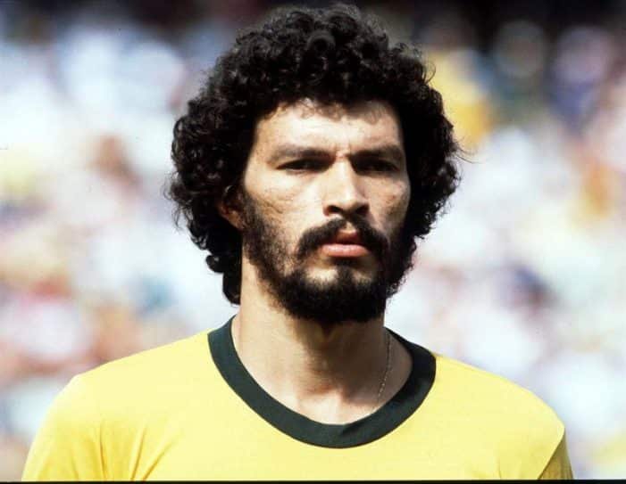 Sócrates é um ponto de mudança nas barbas da Seleção Brasileira