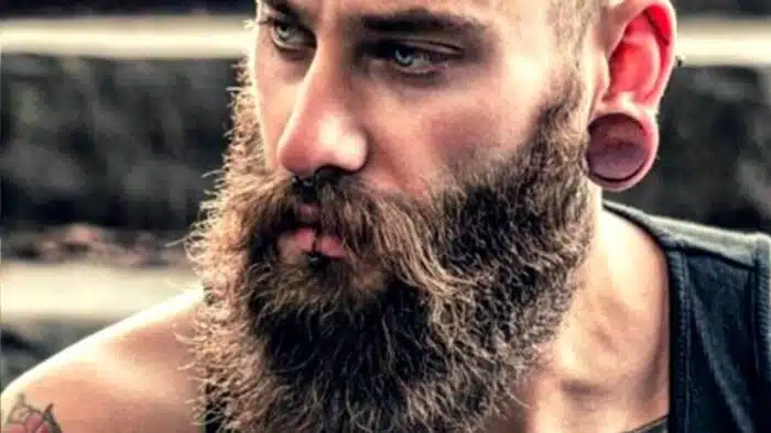 Um dos segredo sobre Como ter uma barba grande é saber o tempo correto para aplicação dos produtos Um dos segredo sobre Como ter uma barba grande é saber o tempo correto para aplicação dos produtos