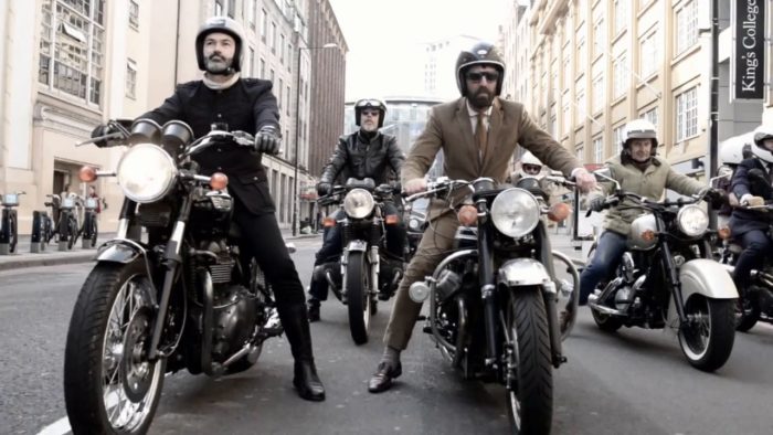 Conheça o Distinguished Gentleman’s Ride e seu mote de aliar ternos e motos clássicas