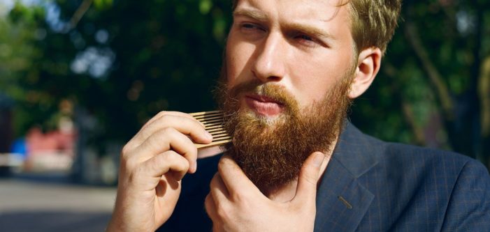 Dar um pente de cabelo para usar na barba não é um bom jeito de Presentear um barbudo