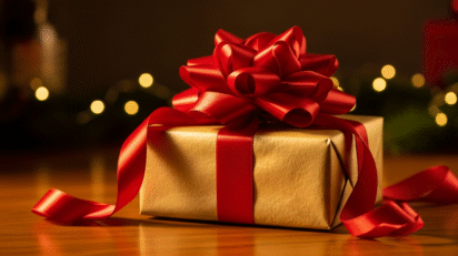 Perfume como presente — embrulho elegante